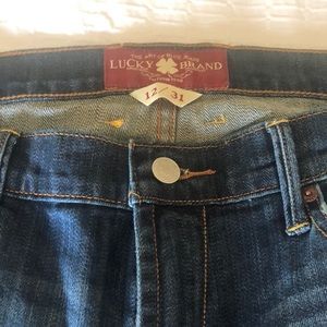 Lucky Brand size 12 ankle crop jeans. Brand new